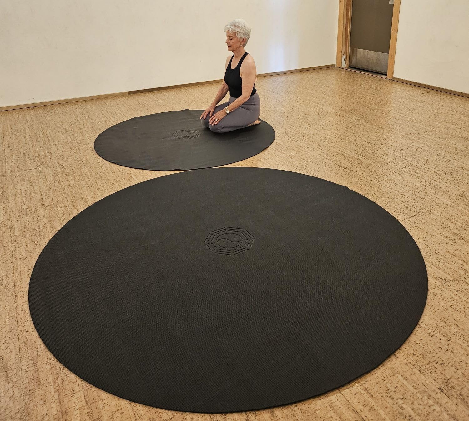Large Circle Round TPE Yoga Ma - Pilates Yoga And Tai Chi ulasan dan harga