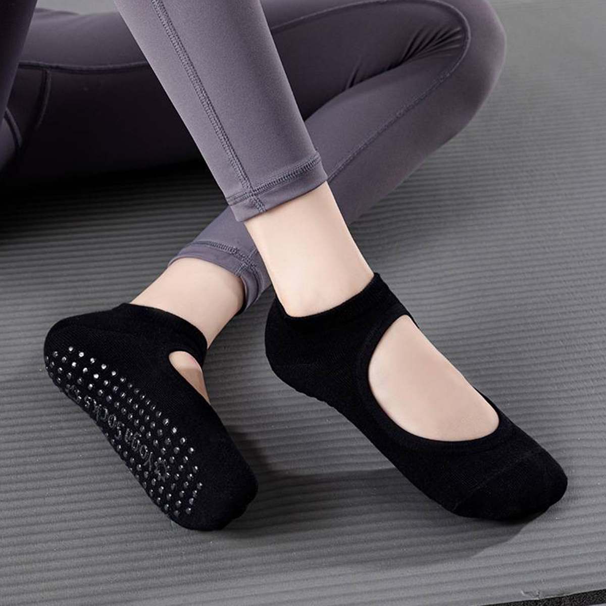 Non-Slip Yoga Socks for Women  - Pilates Yoga Youtube ulasan dan harga